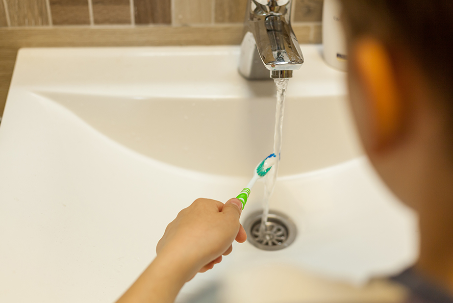 Fluoro nell'acqua pubblica: che cosa accadrebbe se lo togliessimo?