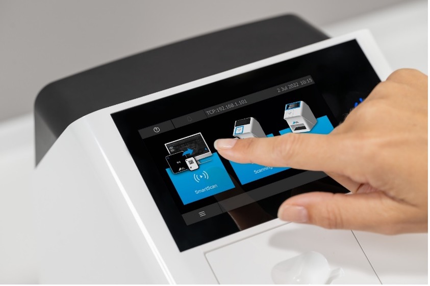 Display touch a colori da 5"