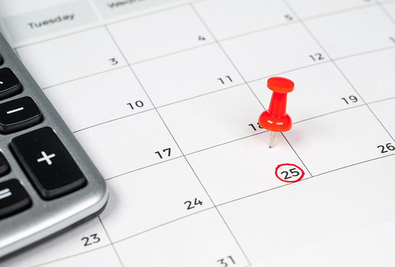 calendario con calcolatrice