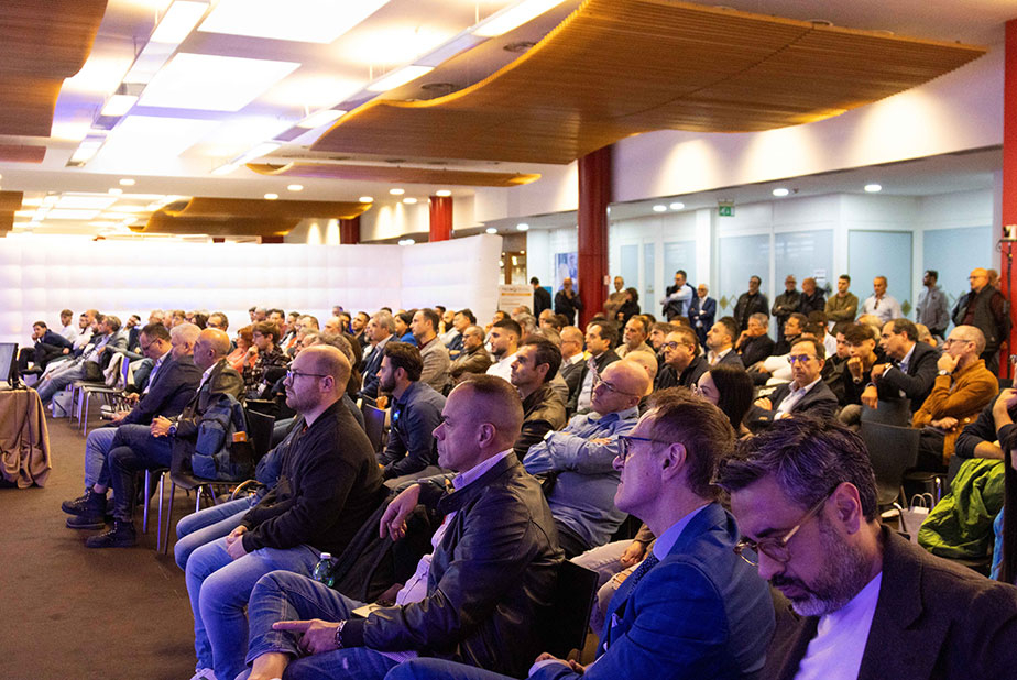 Tecnodental Mediterraneo sala plenaria